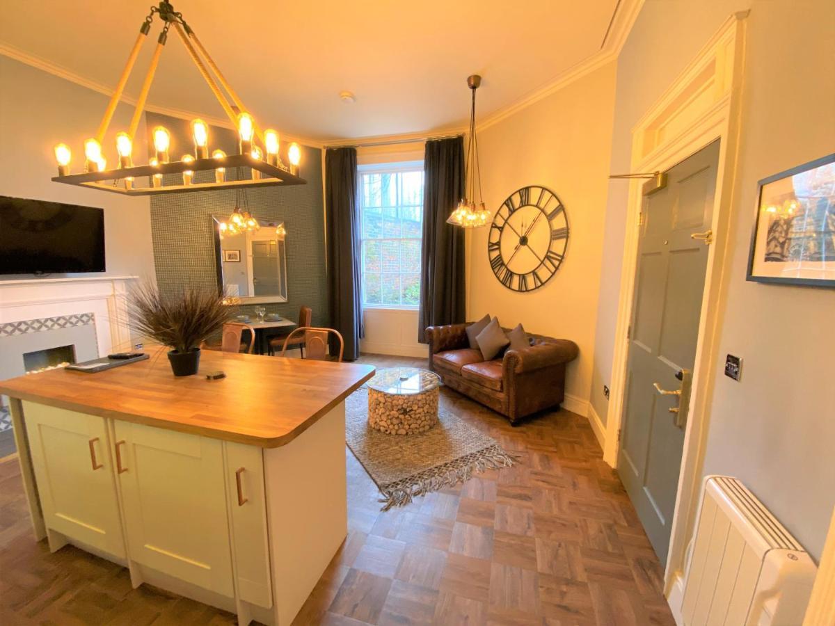 The Leeming At Claremont Apartments Лідс Екстер'єр фото
